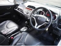 HONDA JAZZ 1.5 SV i-VTEC (MNC) ปี 2013 เกียร์AUTO รูปที่ 5