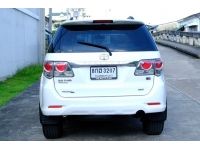 2012 TOYOTA FORTUNER 3.0V 4WD รูปที่ 5