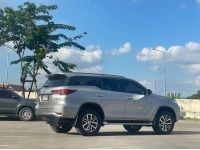 TOYOTA FORTUNER 2.4 V 4WD ปี 2019 ไมล์ 171,xxx Km รูปที่ 5