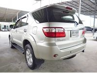 2010 TOYOTA FORTUNER 3.0V เครื่องVGS TURBO ออโต้ รถบ้านสวยจัดน๊อตไม่ขยับ เจ้าของขายเอง ซื้อสดไม่มีVAT เครดิตดีฟรีดาวน์ รูปที่ 5