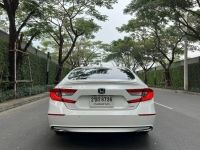 Honda Accord 2.0 eHEV TECH ปี 2022 สีขาวมุก Top Sunroof รูปที่ 5