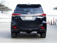 TOYOTA Fortuner TRD Sportivo 2.8Trd 4x4 Blacktop ปี 2017 รูปที่ 5