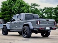 JEEP GLADIATOR RUBICON 3.6 V6 4WD ปี 2021 สีเทา มือเดียว ไมล์น้อย สภาพสมบูรณ์พร้อมใช้ ประวัติดี ไม่มีอุบัติเหตุ ของแต่งยกให้หมด รูปที่ 5