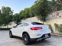 Mercedes-Benz GLC250d Coupe AMG 4MATIC 2017 สีขาว มือเดียว เช็คศูนย์ Benz ทุกระยะ สีเดิมทั้งคัน รูปที่ 5