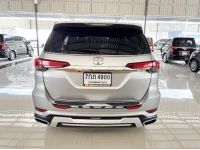 Toyota Fortuner 2.4 V (ปี 2018) SUV AT - 2WD รูปที่ 5