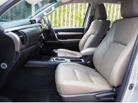 TOYOTA HILUX REVO DOUBLE CAB 2.8 G 4WD NAVI ปลายปี 2017 เกียร์AUTO 4X4 สภาพนางฟ้า รูปที่ 5