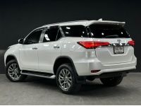 Toyota Fortuner 2.4 Leader G A/T ปี 2020 ไมล์ 50,000 Km รูปที่ 5