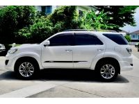 2014 TOYOTA FORTUNER 3.0V 4WD รูปที่ 5