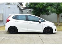 2016 HONDA JAZZ 1.5V AUTO รูปที่ 5