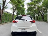 ไมล์ 1,700 km. MAZDA 2  1.3 SP Top Hatchback MNC ปี20 สีขาวมุก รูปที่ 5