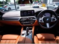 2021 BMW 520d M SPORT(LCI) สีขาว วิ่งเพียง 60,XXX KM. รูปที่ 5