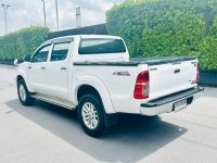 TOYOTA HILUX VIGO 2.5 E PRERUNNER DOUBLE CAB ปี 2014 เกียธรรมดา มือเดียวป้ายแดง ไมล์ 190,xxx km.แท้ๆ รูปที่ 5