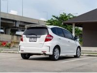 Honda Jazz GE 1.5SV Top 2011 รูปที่ 5