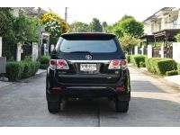 2012 TOYOTA FORTUNER 3.0V 2WD รูปที่ 5