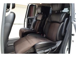 Nissan Elgrand 2.5 High-Way Star Wagon รูปที่ 6