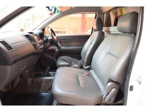 Toyota Hilux Vigo 2.5   MT รูปที่ 6