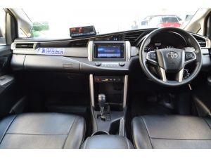 Toyota Innova 2.8 (ปี 2018 ) Crysta G Wagon AT รูปที่ 6