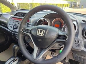 HONDA JAZZ 1.5 SV 2011 AT รุ่นท้อป รูปที่ 6