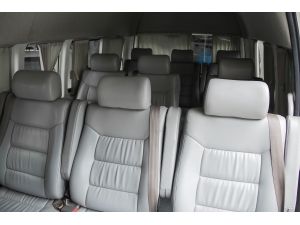 2012 Toyota Hiace COMMUTER D4D 2.5 MT Van รูปที่ 6