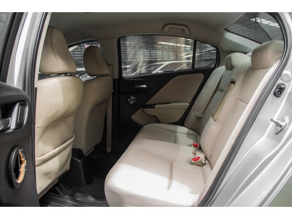 Honda City 1.5 V ปี2016 เกียร์ AT ราคา 439,000-. รูปที่ 6