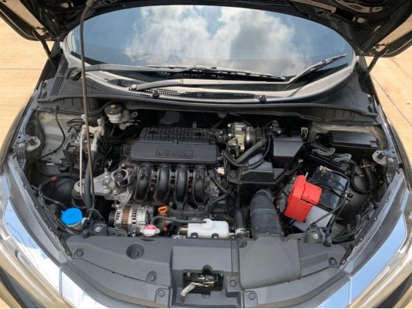 Honda City 1.5V ปี2018 เกียร์AUTO (รุ่นรองท็อป) รูปที่ 6