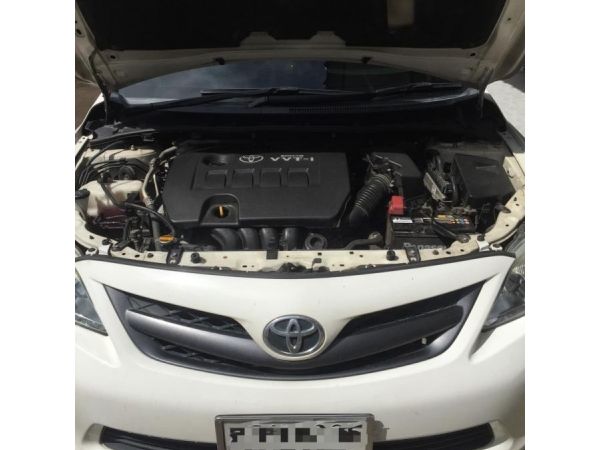 Toyota Corolla Altis 1.8 E สีขาว ปี2013  เครื่องเบนซิน มีเล่มทะเบียน เลขถัง เลขเครื่องยนต์ถูกต้องตรงปก ประกันชั้น1 และพรบ. ต่อทุกปี เลขไมล์แสดงอย่างชัดเจน 153,313  ไม่เคยชนหนัก ถ่ายน้ำมันเครื่องยนต์ตล รูปที่ 6