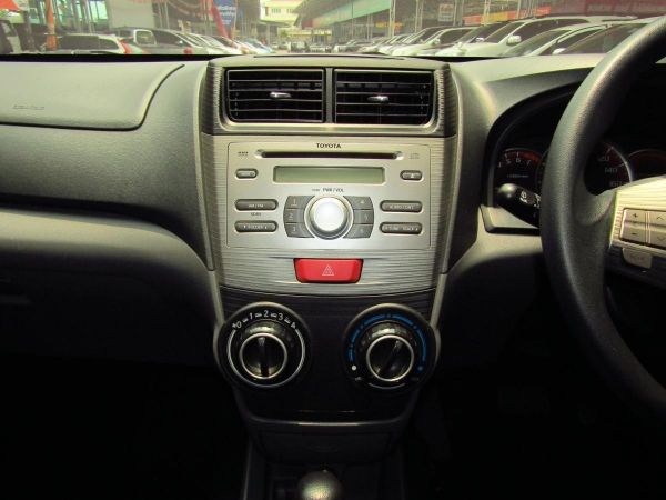 จัดได้เต็ม ฟรีดาวน์ แถมประกันภัย 2012 TOYOTA AVANZA 1.5 S รูปที่ 6