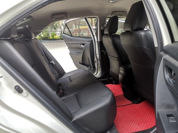 2015 Toyota Altis 1.8 ESport AT รูปที่ 6