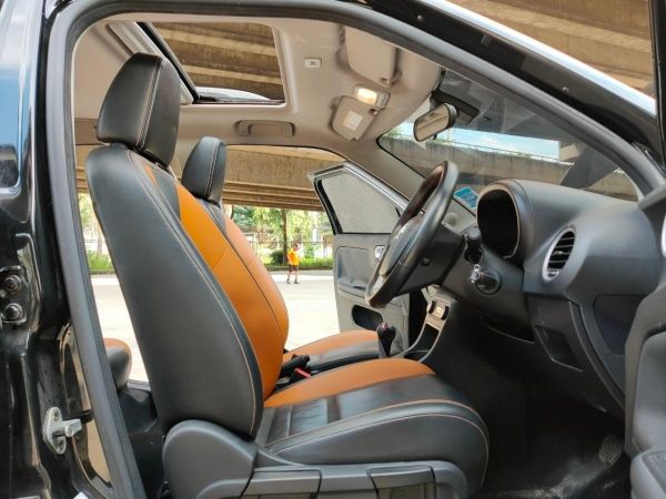 2016 MG3 Xross Sunroof 1.5 AT (8420-35) รูปที่ 6
