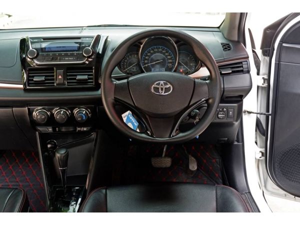 TOYOTA YARIS รูปที่ 6