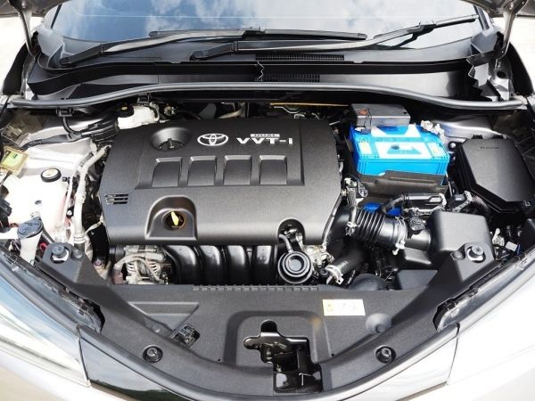 Toyota C-HR 1.8 MID ปี 2018 จดปี 2019 เกียร์ Auto สภาพป้ายแดง รูปที่ 6