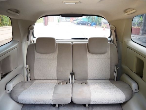 TOYOTA INNOVA 2.0 E (MNC) ปี 2011 จดปี 2012 เกียร์MANUAL สภาพนางฟ้า รูปที่ 6