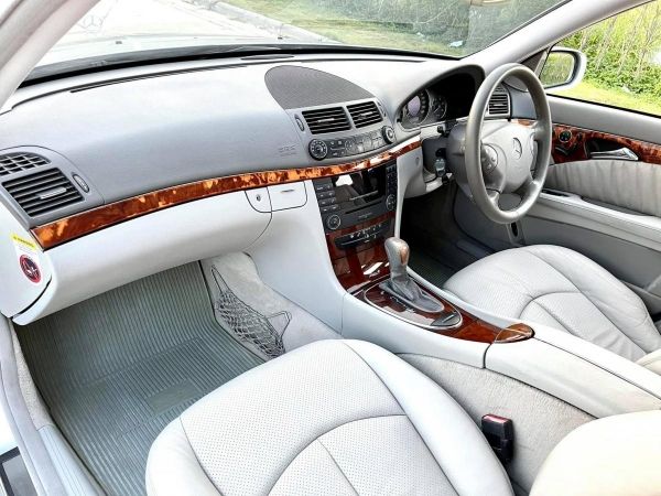 ???????? 2006 MERCEDES-BENZ W211 E220  CDI ELEGANCE ดีเซล เครื่องฝาดำ รูปที่ 6