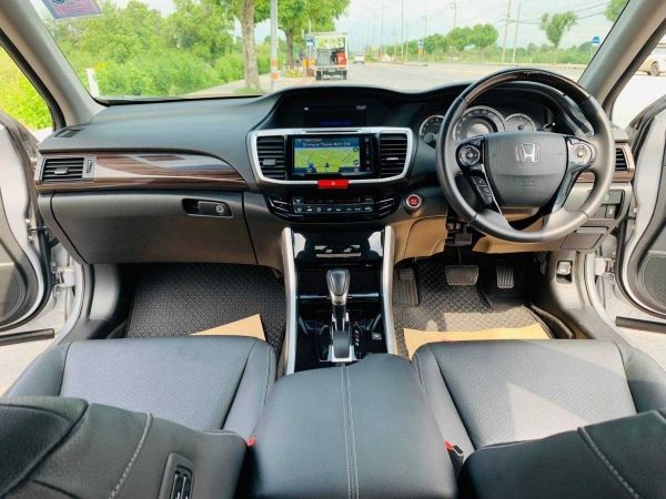 HONDA ACCORD 2.4 EL NAVI MNC 2017 รูปที่ 6