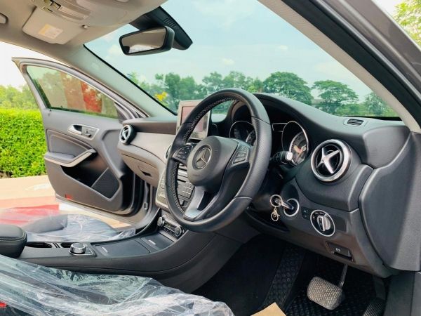 BENZ GLA 200 1.6 W156 URBAN 2016 รูปที่ 6