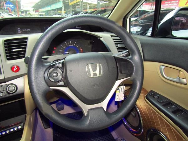 Honda civic FB 1.8S 2012/MT ดอกเบี้ย2.79% รูปที่ 6