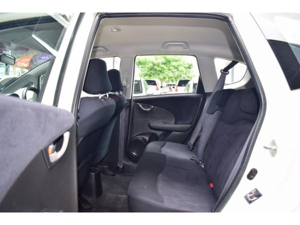 Honda Jazz 1.5S 2010/Auto รูปที่ 6