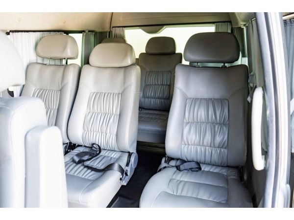 รถตู้ Toyota Commuter 2.5 D4D VIP ปี13 ฉ1022 รูปที่ 6