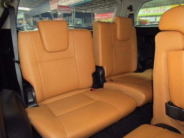 Toyota Fortuner 2.8v 4WD/NAVI Auto 2015 รูปที่ 6