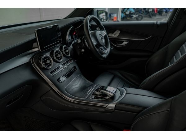 รถSUV Mercedes Benz c250d 4matic AMG ปี19 รูปที่ 6