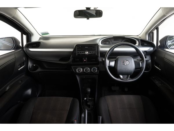 รถตู้ Toyota Sienta 1.5G ปี 17 C 7408 รูปที่ 6