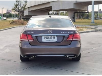 2014 Mercedes-Benz  E300 2.1 W212 รูปที่ 6