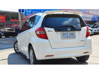 2011 Honda Jazz 1.5V  ผ่อนเพียง 6,xxx เท่านั้น รูปที่ 6