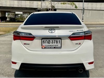 2017 TOYOTA  ALTIS 1.8 S ES SPORT เครดิตดีฟรีดาวน์ รูปที่ 6