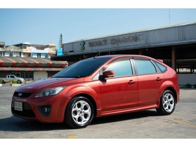 Ford Focus 2.0 ตัวรองท็อป เบนซิน 2011/2012 รูปที่ 6