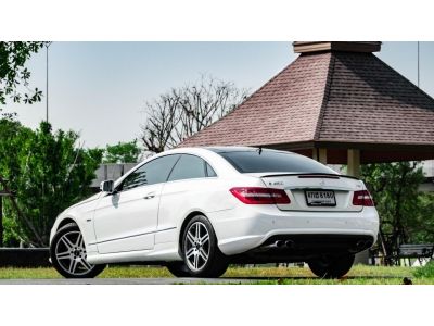 Benz E250 CGI COUPE AMG ปี2010 สีขาว รูปที่ 6