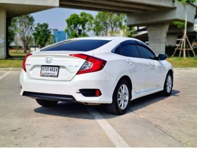 2017 HONDA CIVIC 1.8 E  เครดิตดีฟรีดาวน์ รูปที่ 6