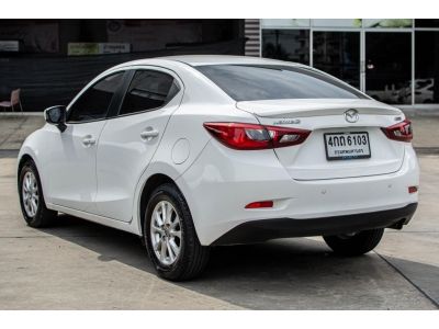 MAZDA 2 1.3 HIGH SEDAN รถบ้านมือเดียวไม่เคยติดแก๊ส ไมล์แท้ บริการส่งรถฟรีทั่วประเทศ รูปที่ 6