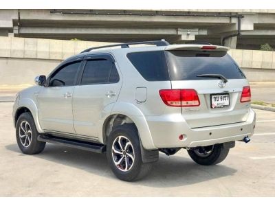 2007 TOYOTA FORTUNER 2.7 V 4WD รูปที่ 6