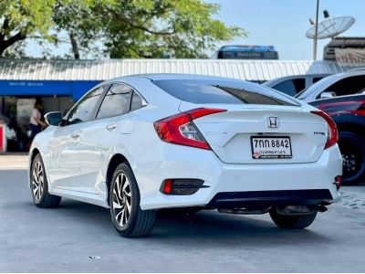 2016 HONDA CIVIC FC 1.8 EL ขายสดเท่านั้น รูปที่ 6